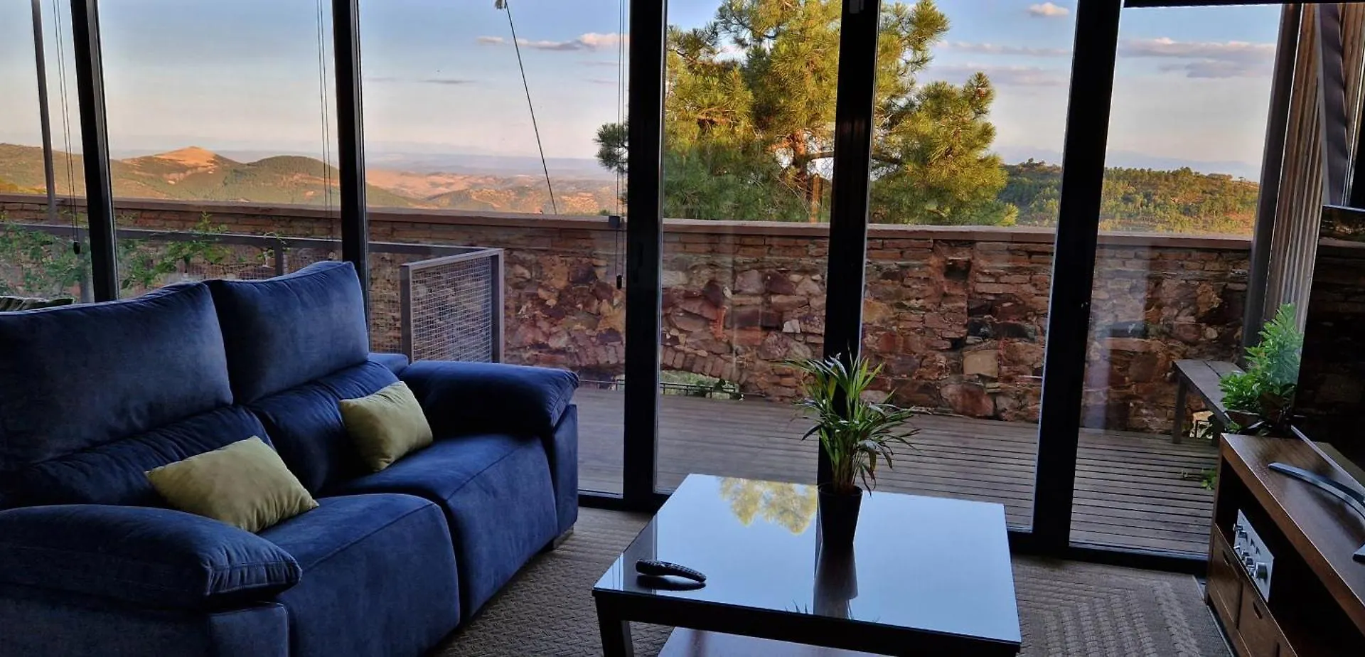 Apartamento Casa Cuartel Centenillo - Alojamientos Rurales en Sierra Morena