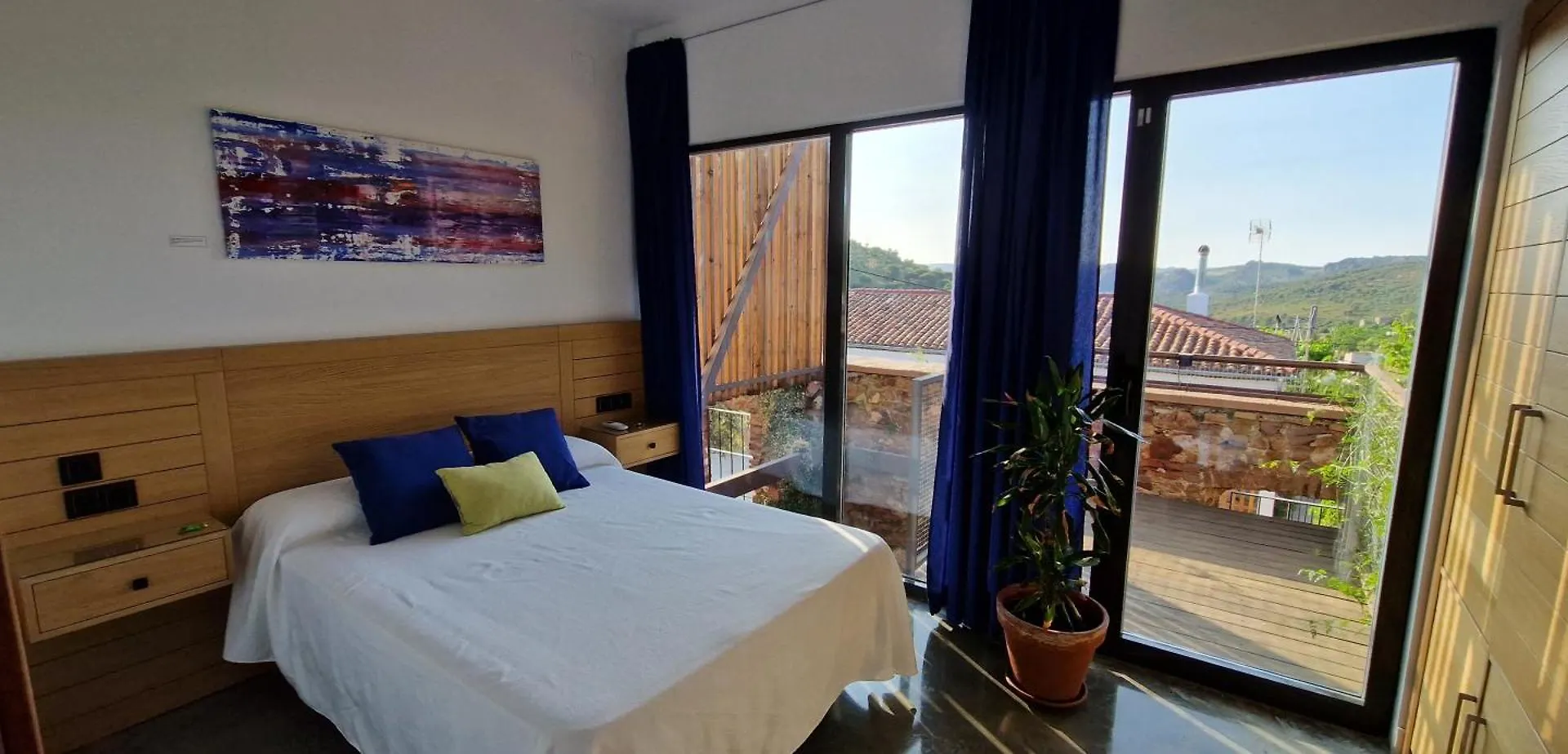 Casa Cuartel Centenillo - Alojamientos Rurales en Sierra Morena 0*,  España